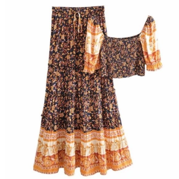 Bohemian floral print Off Shoulder Maxi Skirt Set - Picture 4 of 6